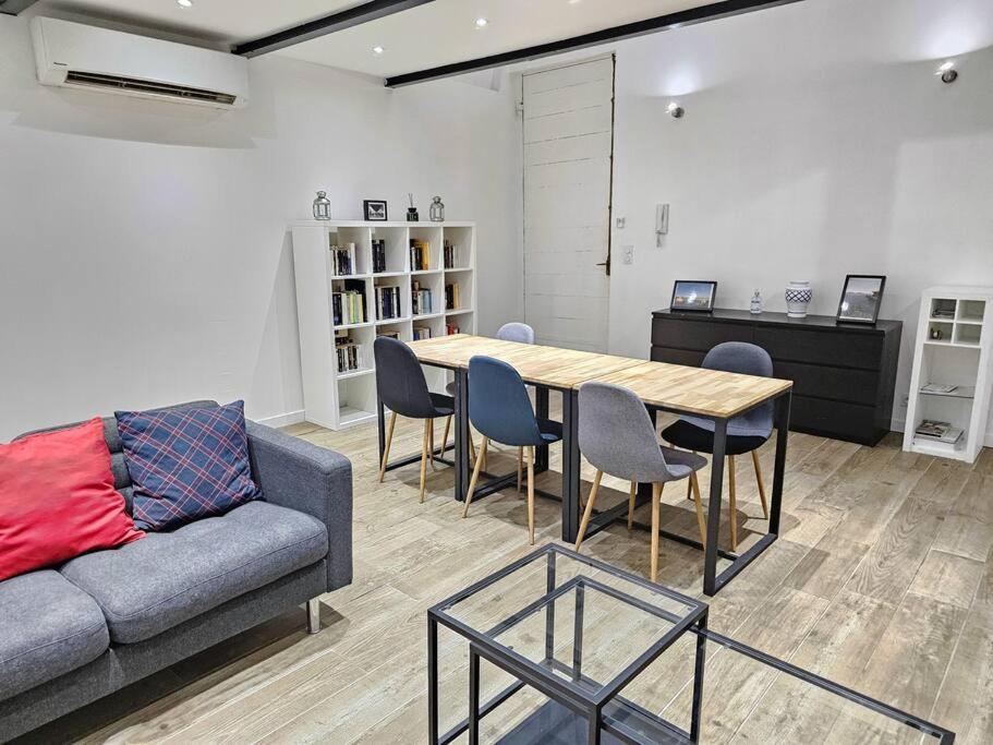 Апартаменты L'Atelier De La Sainte - Vieux Port Марсель Экстерьер фото